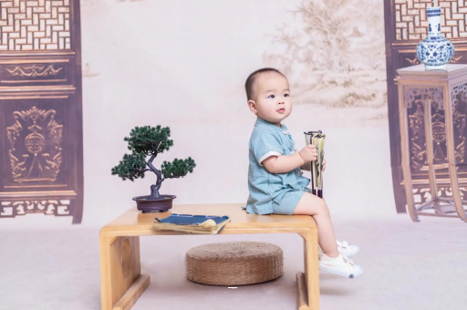呼伦贝尔宝宝老是呛奶怎么回事